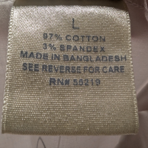 Disney Minnie Mouse Button Down Shirt Size Large - Picture 10 of 10